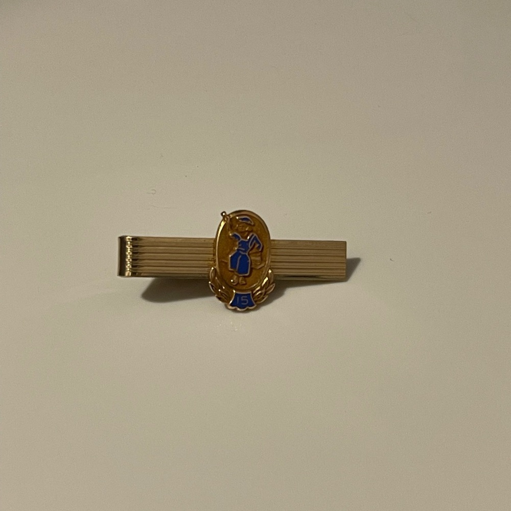 Vintage robbins co attleboro tie clip ( real gold )